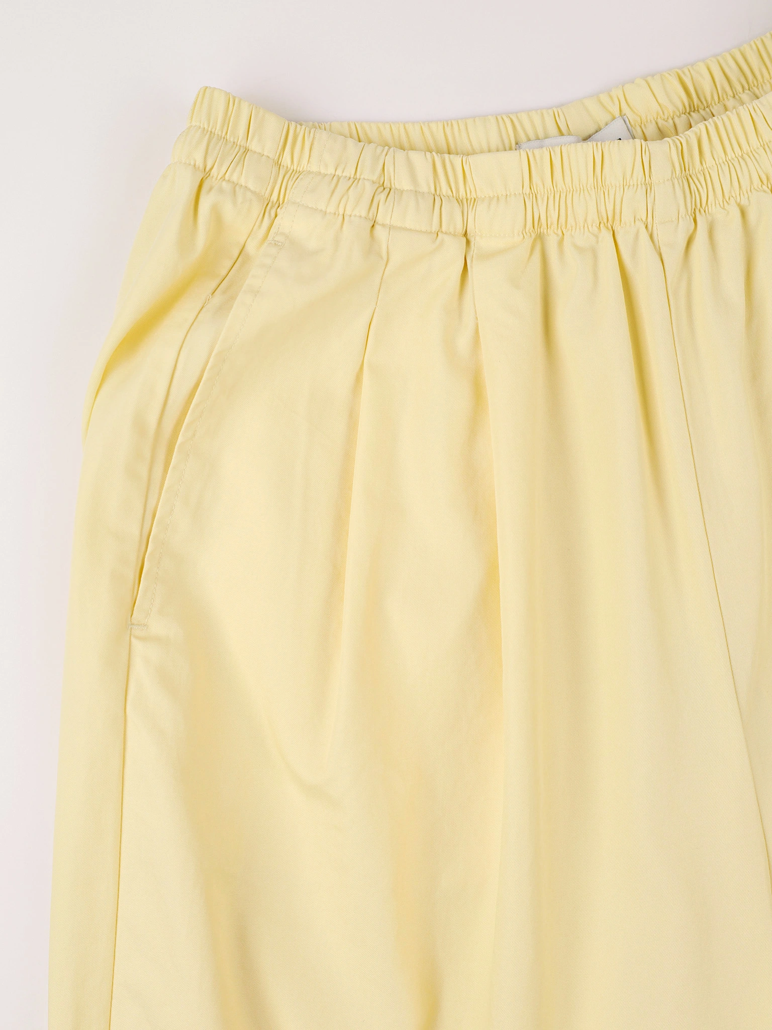 Брюки желтого цвета из смесового хлопка